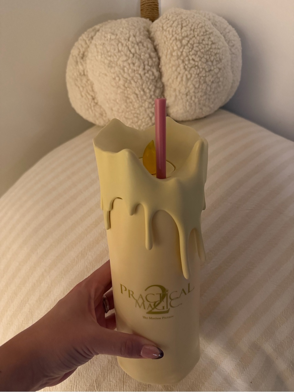 Practical Magic 2 cup - Picture 2 of 4